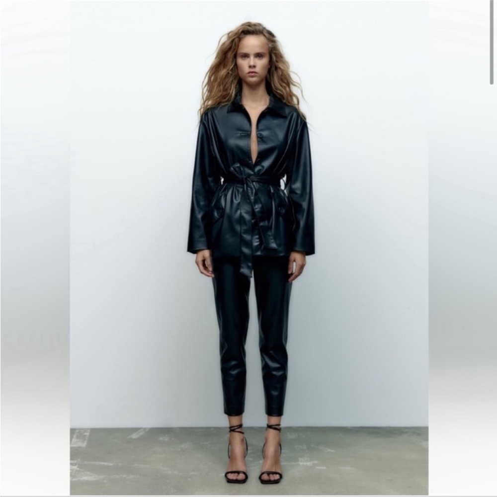 Zara faux oversize shirt/blazer.Never been worn!!